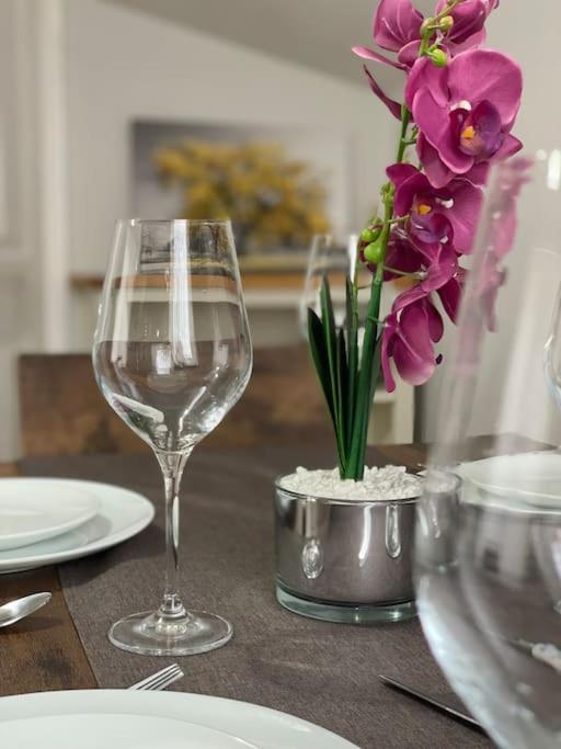 Harmony In Bicester Villa ภายนอก รูปภาพ