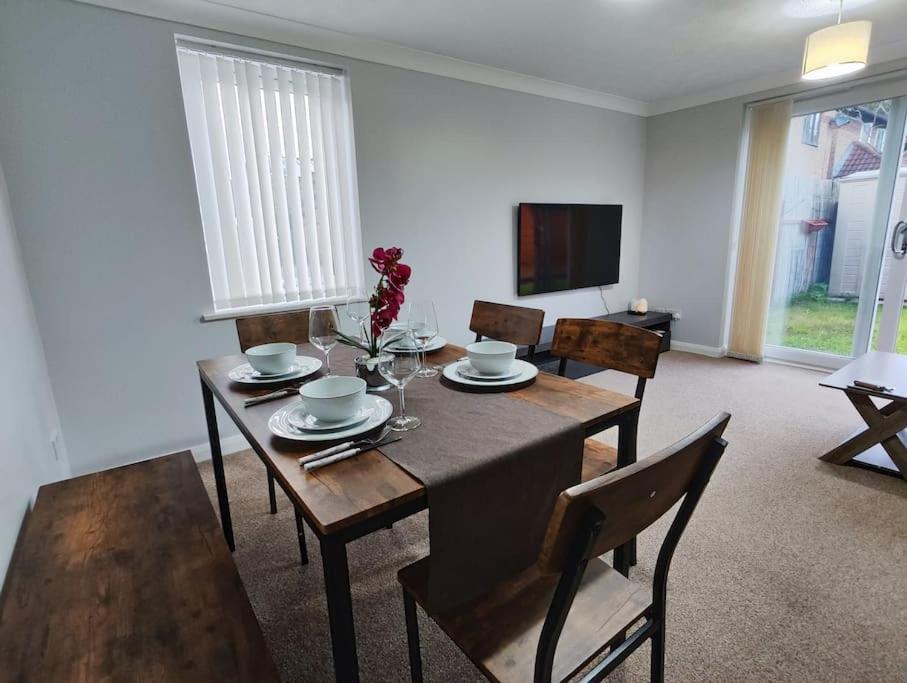 Harmony In Bicester Villa ภายนอก รูปภาพ